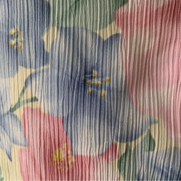 ALIA VINTAGE PASTEL FLORAL BUTTON UP SHORT SLEEVED BLOUSE 8 - Picture 8 of 8
